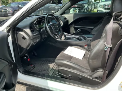 More photos of 2019 Dodge Challenger R/T Scat Pack at Indy Auto Man - Indianapolis, IN