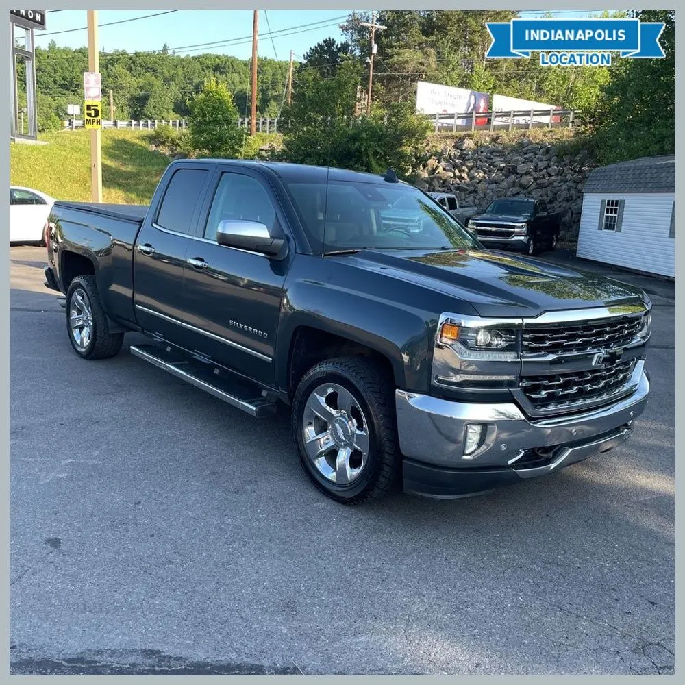Gray 2017 Chevrolet Silverado 1500 LTZ 1LZ for sale in Indianapolis, IN