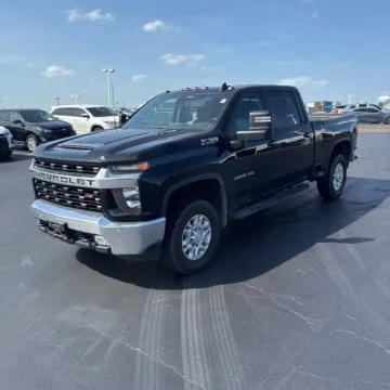 Photos of 2021 Chevrolet Silverado 2500HD LT for sale in Indianapolis, IN at Indy Auto Man - Indianapolis