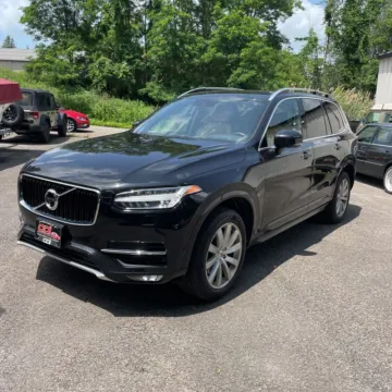 Another view of 2018 Volvo XC90 T6 Momentum for sale in Indianapolis, IN at Indy Auto Man - Indianapolis
