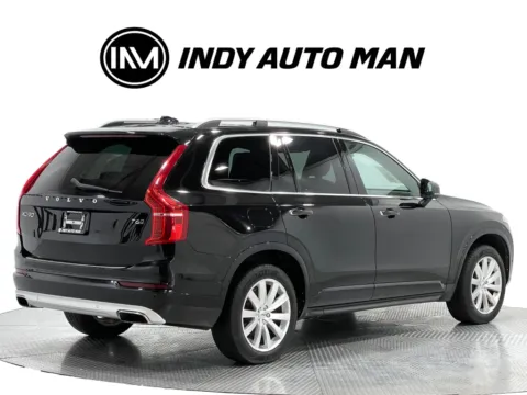 More photos of 2018 Volvo XC90 T6 Momentum at Indy Auto Man - Indianapolis, IN