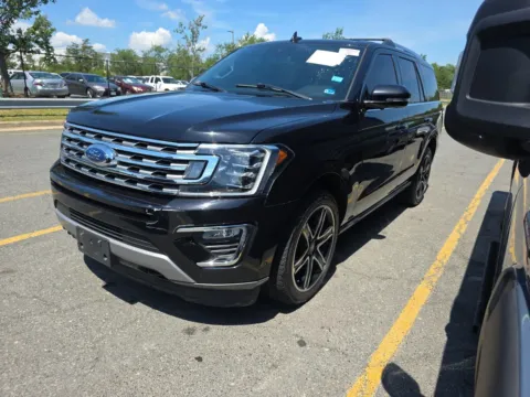 Photos of 2021 Ford Expedition Limited for sale in Indianapolis, IN at Indy Auto Man - Indianapolis