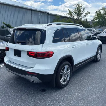 Another view of 2022 Mercedes-Benz GLB 250 4MATIC for sale in Indianapolis, IN at Indy Auto Man - Indianapolis