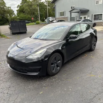 Photos of 2022 Tesla Model 3 for sale in Indianapolis, IN at Indy Auto Man - Indianapolis