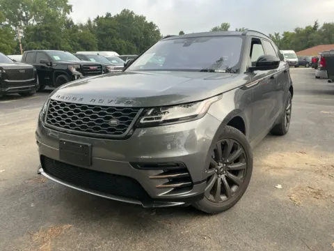 Photos of 2019 Land Rover Range Rover Velar SE R-Dynamic for sale in Indianapolis, IN at Indy Auto Man - Indianapolis