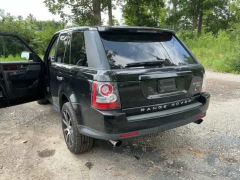 More photos of 2011 Land Rover Range Rover Sport HSE at Indy Auto Man - Indianapolis, IN