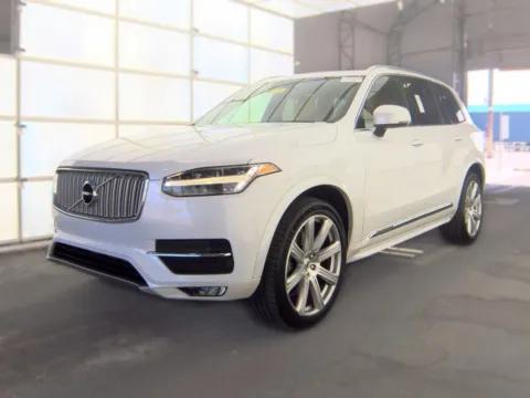 Photos of 2019 Volvo XC90 T6 Inscription for sale in Indianapolis, IN at Indy Auto Man - Indianapolis