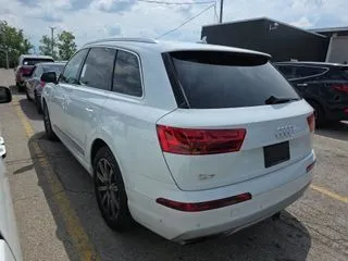More photos of 2019 Audi Q7 55 Prestige quattro at Indy Auto Man - Indianapolis, IN