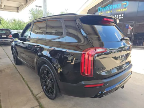 More photos of 2021 Kia Telluride EX at Indy Auto Man - Indianapolis, IN