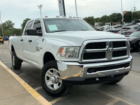 Photos of 2018 Ram 2500 Tradesman for sale in Indianapolis, IN at Indy Auto Man - Indianapolis