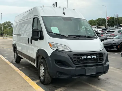 Photos of 2023 Ram ProMaster 2500 High Roof for sale in Indianapolis, IN at Indy Auto Man - Indianapolis