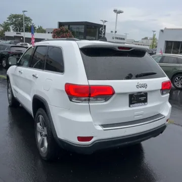 More photos of 2015 Jeep Grand Cherokee Limited at Indy Auto Man - Indianapolis, IN