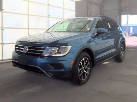 Photos of 2019 Volkswagen Tiguan 2.0T SE 4Motion for sale in Indianapolis, IN at Indy Auto Man - Indianapolis