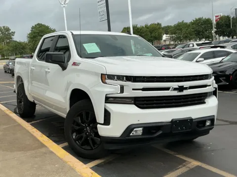 Photos of 2021 Chevrolet Silverado 1500 RST for sale in Indianapolis, IN at Indy Auto Man - Indianapolis