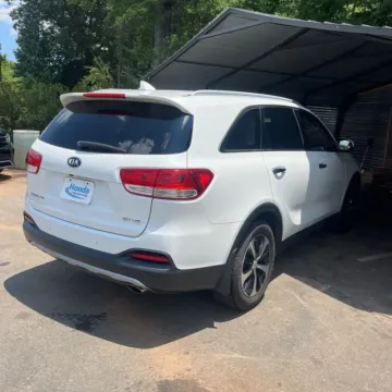 Another view of 2016 Kia Sorento EX for sale in Indianapolis, IN at Indy Auto Man - Indianapolis