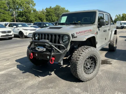 Photos of 2021 Jeep Gladiator Mojave for sale in Indianapolis, IN at Indy Auto Man - Indianapolis