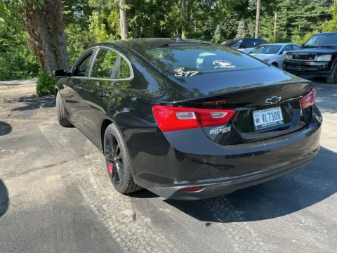 More photos of 2018 Chevrolet Malibu LT at Indy Auto Man - Indianapolis, IN