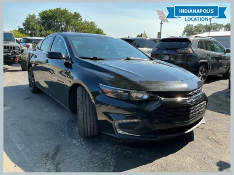 Black 2018 Chevrolet Malibu LT for sale in Indianapolis, IN