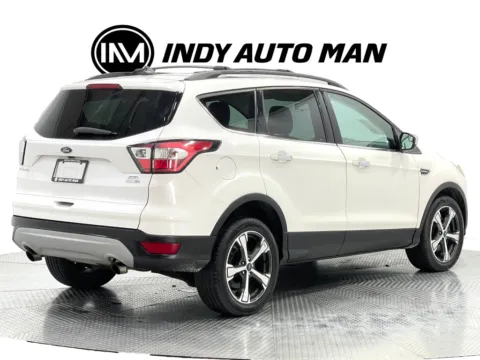 More photos of 2018 Ford Escape SEL at Indy Auto Man - Indianapolis, IN