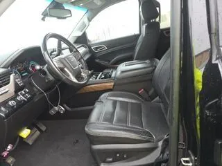 More photos of 2019 GMC Yukon XL Denali at Indy Auto Man - Indianapolis, IN