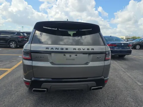 More photos of 2019 Land Rover Range Rover Sport HSE Dynamic at Indy Auto Man - Indianapolis, IN