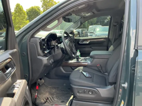 More photos of 2026 Chevrolet Silverado 1500 LT Trail Boss at Indy Auto Man - Indianapolis, IN