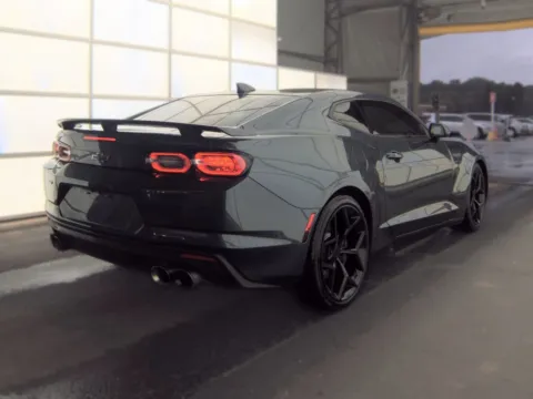 Another view of 2019 Chevrolet Camaro SS 1SS for sale in Indianapolis, IN at Indy Auto Man - Indianapolis
