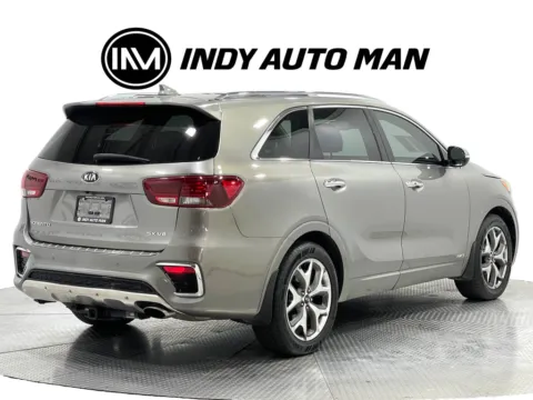 More photos of 2019 Kia Sorento SX at Indy Auto Man - Indianapolis, IN