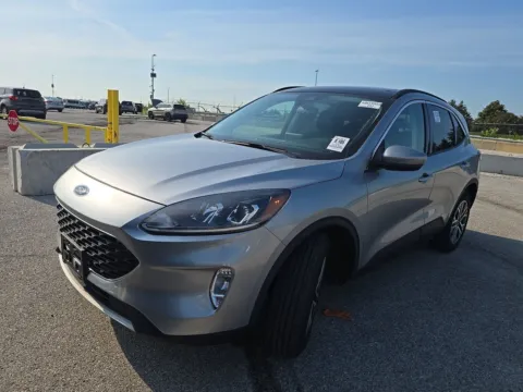 Photos of 2021 Ford Escape SEL for sale in Indianapolis, IN at Indy Auto Man - Indianapolis