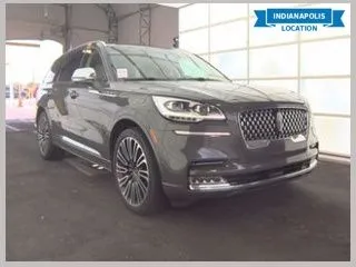 Gray 2020 Lincoln Aviator Black Label for sale in Indianapolis, IN