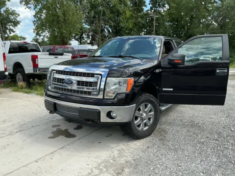 Photos of 2013 Ford F-150 XLT for sale in Indianapolis, IN at Indy Auto Man - Indianapolis