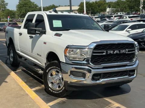 Photos of 2019 Ram 2500 Tradesman for sale in Indianapolis, IN at Indy Auto Man - Indianapolis