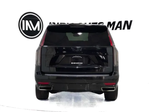 More photos of 2021 Cadillac Escalade Premium Luxury at Indy Auto Man - Indianapolis, IN