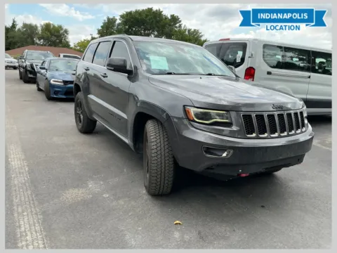 Gray 2016 Jeep Grand Cherokee Overland for sale in Indianapolis, IN