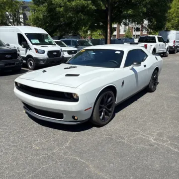 Photos of 2016 Dodge Challenger R/T for sale in Indianapolis, IN at Indy Auto Man - Indianapolis