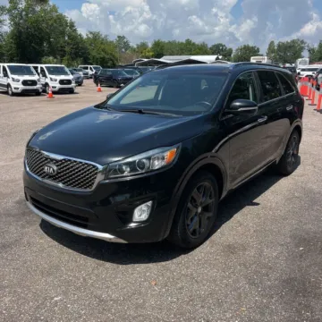 Photos of 2017 Kia Sorento SX for sale in Indianapolis, IN at Indy Auto Man - Indianapolis