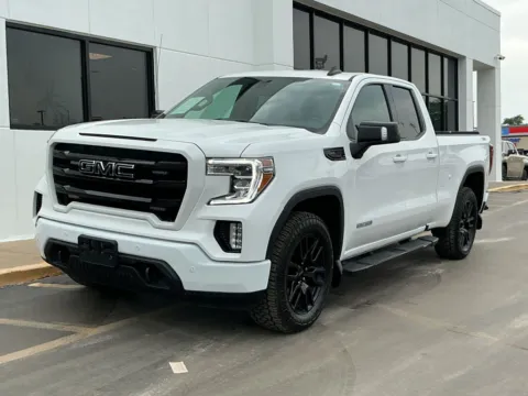 More photos of 2022 GMC Sierra 1500 Limited Elevation at Indy Auto Man - Indianapolis, IN