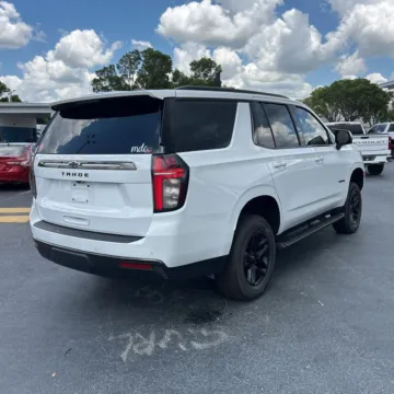 More photos of 2021 Chevrolet Tahoe Z71 at Indy Auto Man - Indianapolis, IN