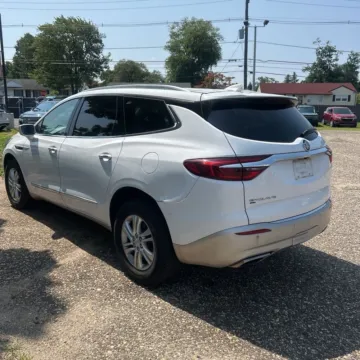 More photos of 2020 Buick Enclave Essence at Indy Auto Man - Indianapolis, IN