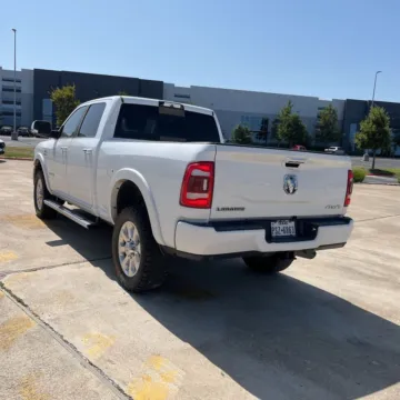 More photos of 2020 Ram 2500 Laramie at Indy Auto Man - Indianapolis, IN