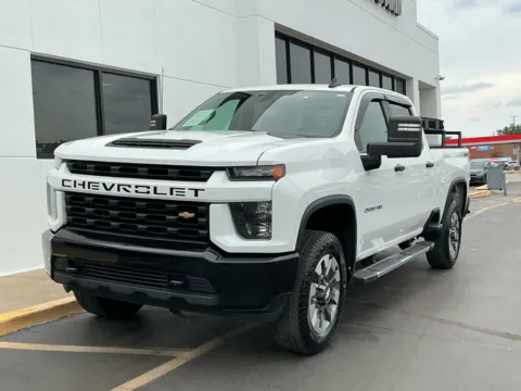 More photos of 2022 Chevrolet Silverado 2500 HD Custom at Indy Auto Man - Indianapolis, IN