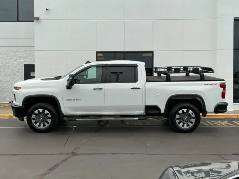 More photos of 2022 Chevrolet Silverado 2500 HD Custom at Indy Auto Man - Indianapolis, IN
