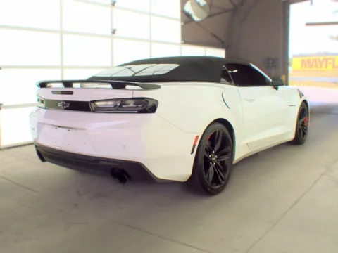 Another view of 2018 Chevrolet Camaro SS 2SS for sale in Indianapolis, IN at Indy Auto Man - Indianapolis