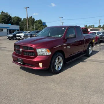 Photos of 2018 Ram 1500 Express for sale in Indianapolis, IN at Indy Auto Man - Indianapolis