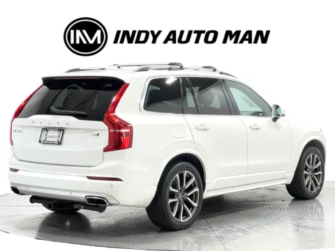More photos of 2019 Volvo XC90 T6 Momentum at Indy Auto Man - Indianapolis, IN