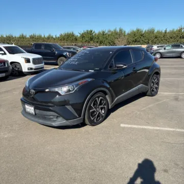 Photos of 2019 Toyota C-HR XLE for sale in Indianapolis, IN at Indy Auto Man - Indianapolis