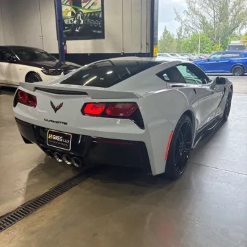 More photos of 2019 Chevrolet Corvette Stingray Z51 2LT at Indy Auto Man - Indianapolis, IN