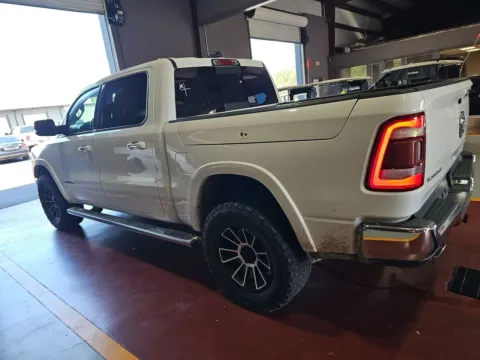 More photos of 2020 Ram 1500 Laramie at Indy Auto Man - Indianapolis, IN