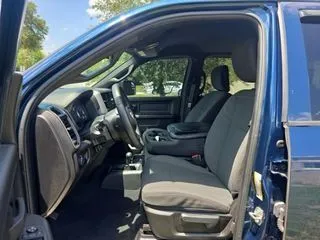 More photos of 2021 Ram 2500 Tradesman at Indy Auto Man - Indianapolis, IN