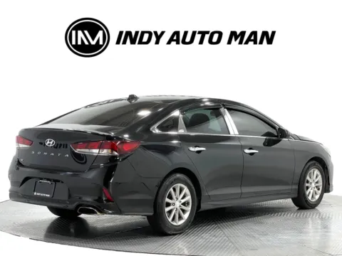 More photos of 2018 Hyundai Sonata SE at Indy Auto Man - Indianapolis, IN